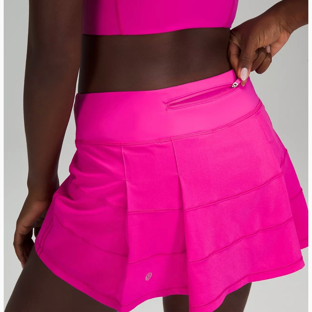 Lululemon pace rival skirt